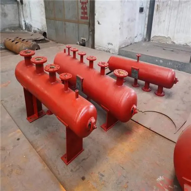 舞钢分集水器安装高度